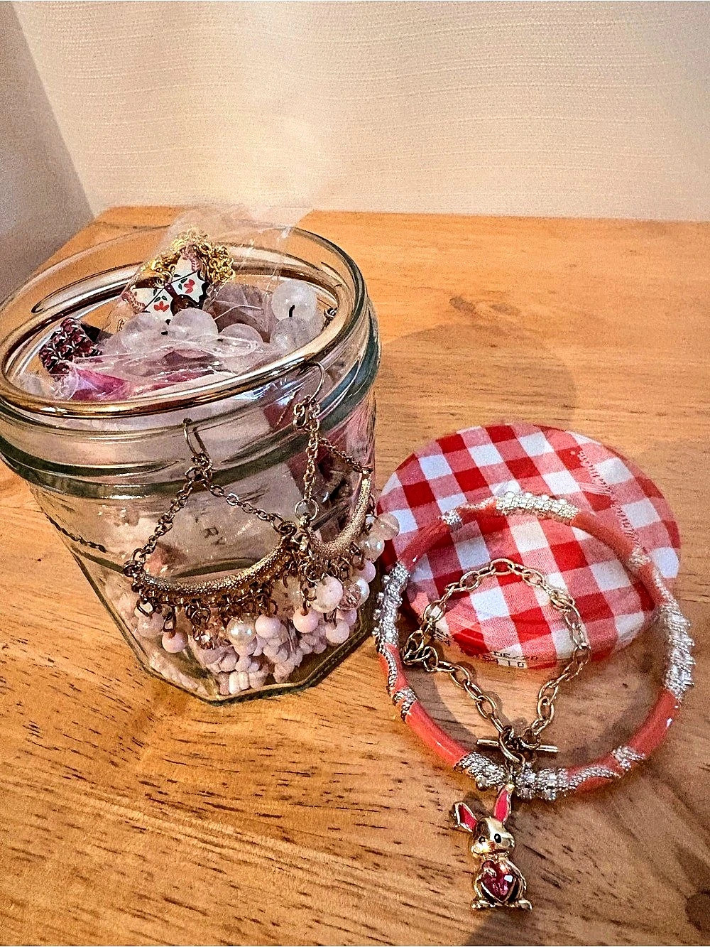 Mystery Assorted Jewelry in peach & Pink.
